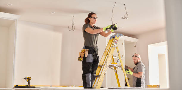 Best Electrical Contractors for Businesses  in Garden Ridge, TX